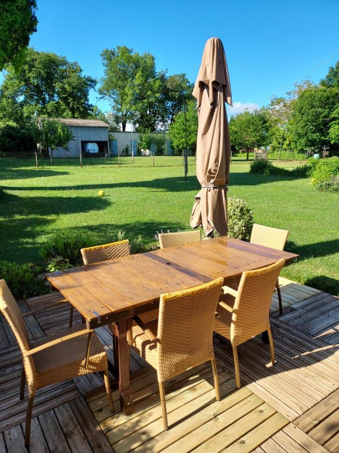 La Gueriniere Bed & Breakfast Cenac-et-Saint-Julien Exterior photo