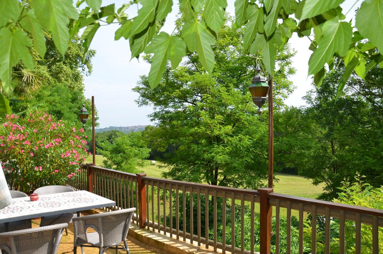 La Gueriniere Bed & Breakfast Cenac-et-Saint-Julien Exterior photo